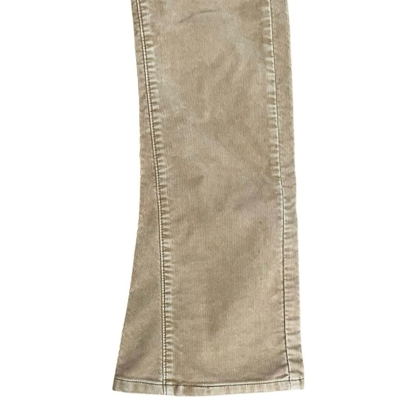 LEVI'S 504 Slouch Flared Low Rise Stretch corduroy pants Women's 7 Medium tan - Picture 3 of 6